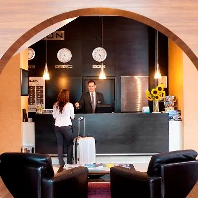 Expo Hotel 4*