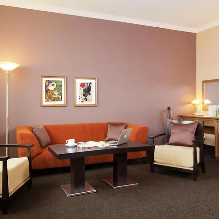 Hotel Expo 4*